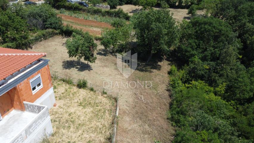 Pula, land in an ideal location