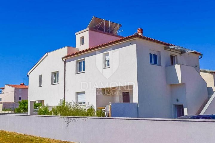 Medulin, Umgebung, Schöne Wohnung mit Meerblick