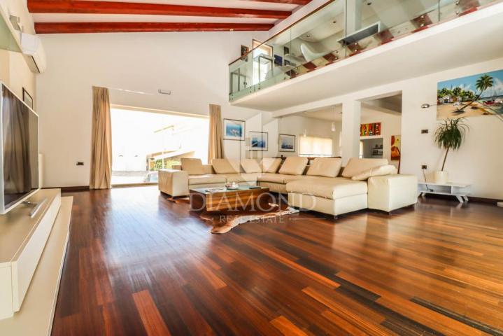 Banjole, prestigious villa 300m from the sea