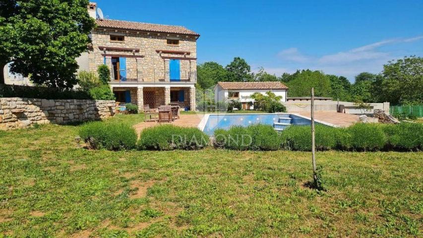 Labin, Istrian stone house in a quiet location