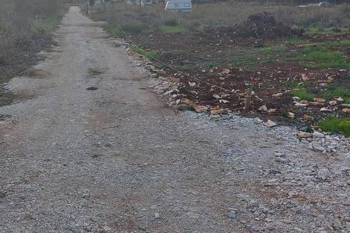 Istra, Peroj, poljoprivredno zemljište 512m2