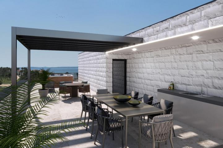 Zadar, Privlaka, NOVOGRADNJA luksuzan penthouse NKP 97, 15 m2 s jacuzzijem