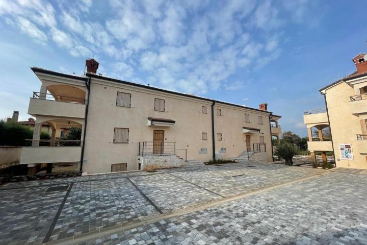 Istra, Umag novogradnja apartman S1 NKP 89, 77 m2