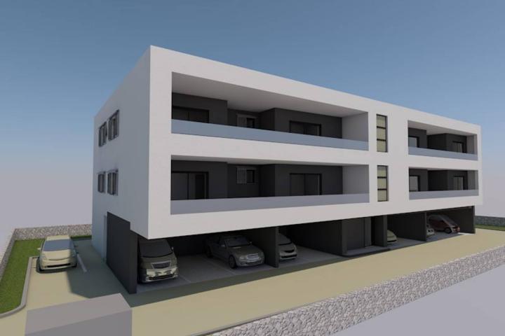 Vodice, NOVOGRADNJA, trosobni stan NKP 86, 02 m2