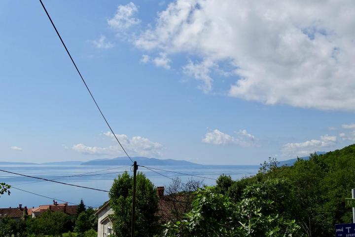 Opatija, Pobri, rijedak građevinski teren 612 m2