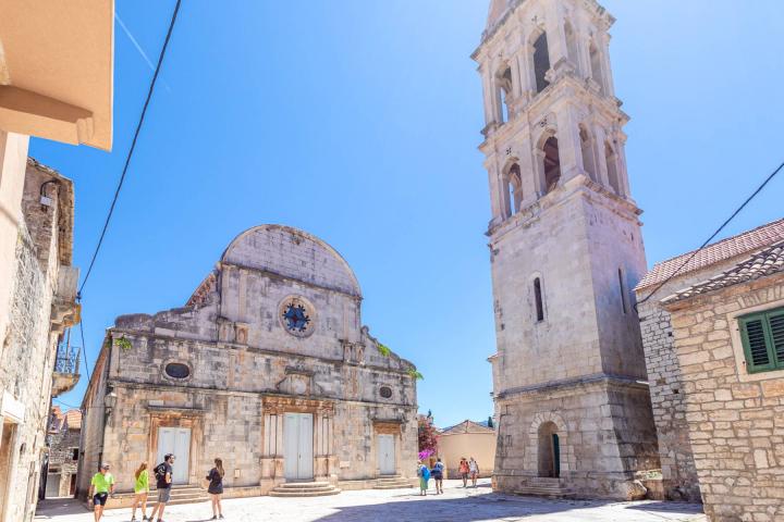 Hvar, Stari Grad, poljoprivredna parcela prvi red uz more. 