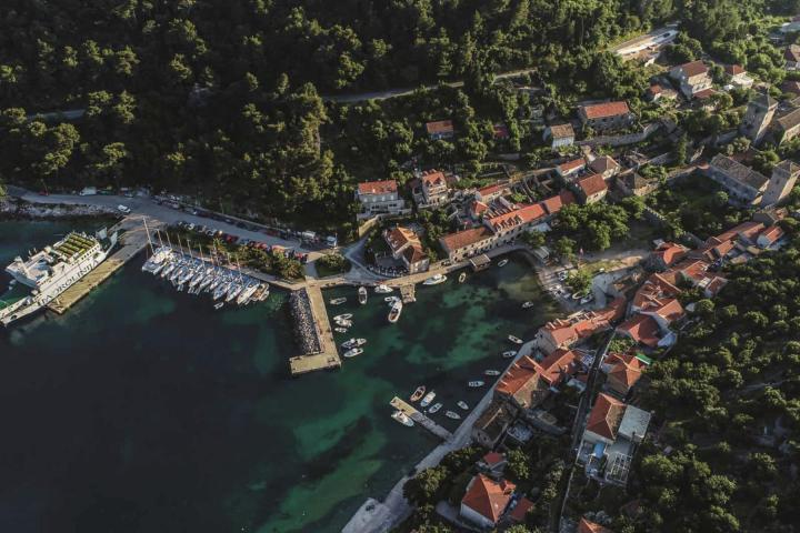 Otok Šipan, građevinsko zemljište, prvi red do mora