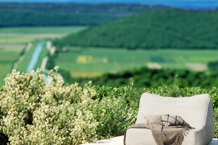 Istra, Grožnjan, vila s bazenom panoramskim pogledom 