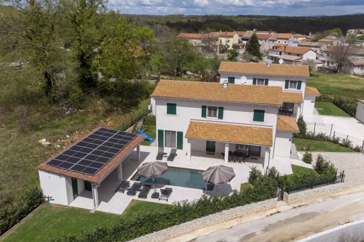 Istra, Barban prekrasna villa NKP 160 m2 sa bazenom