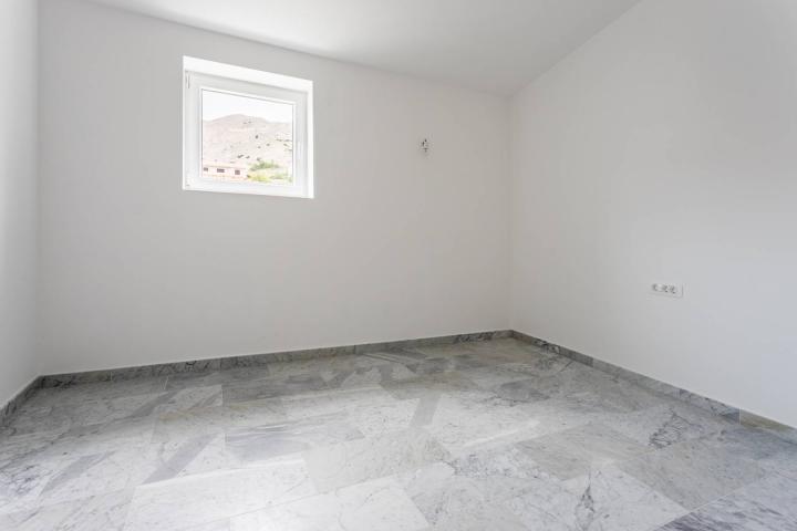 Pag, četverosoban penthouse S5 NKP 160 m2, uz more NOVOGRADNJA!