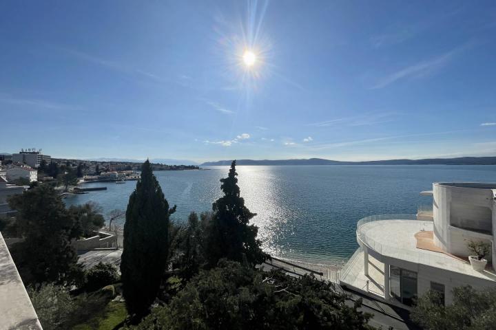 Crikvenica, Selce, prekrasan penthouse sa galerijom 144 m2