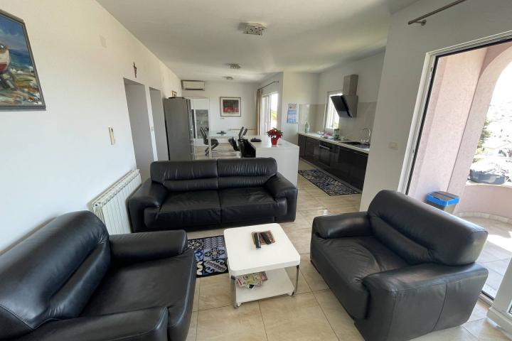 Rab, Barbat, predivna apartmanska vila