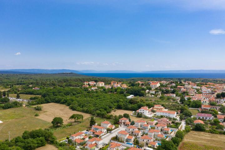 Ližnjan, impozantna villa s bazenom