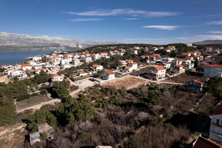 Zadar, Novigrad, građevinsko zemljište na super lokaciji s pogledom na more