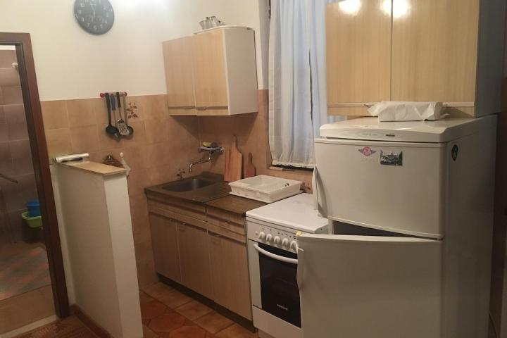 Istra, Premantura, dvosoban stan B u prizemlju s vrtom NKP 71, 18 m2 