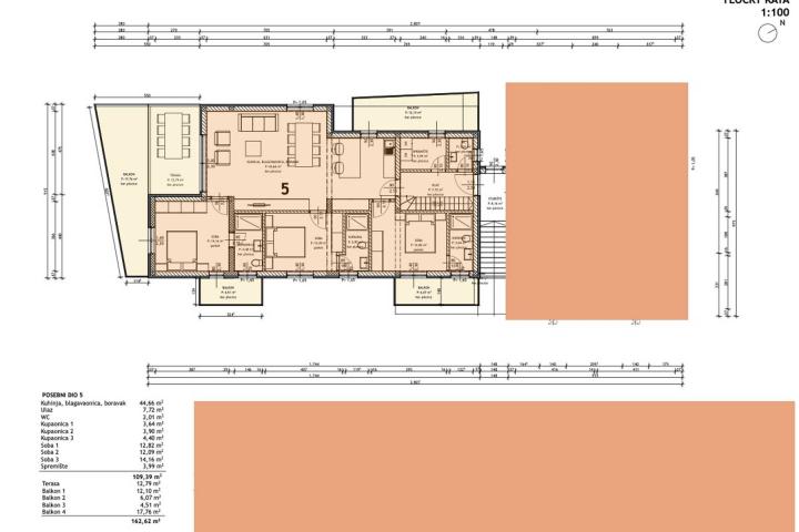 Poreč, moderan četverosobni stan  od 163 m2 s velikom krovnom terasom