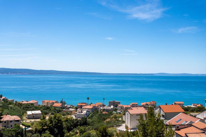 Podstrana, Mutogras, apartmanska kuća na prekrasnoj lokaciji