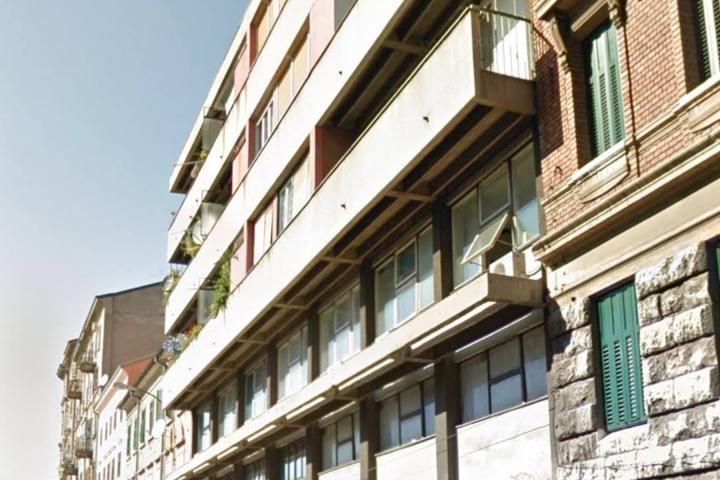 Rijeka, Ulica S. V. Čiče, poslovni prostor 1. 290, 70 m2