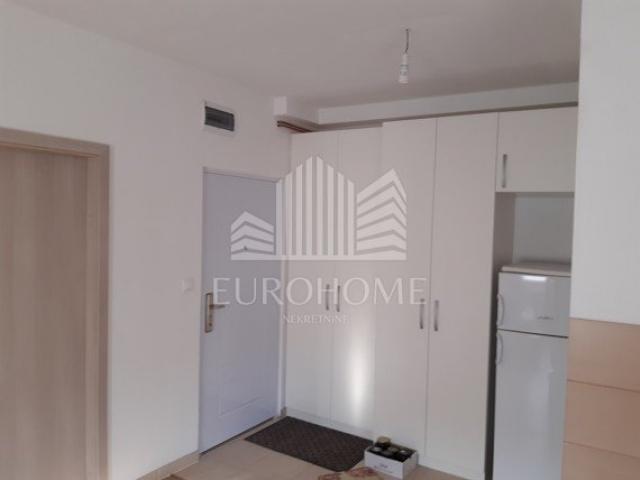 Flat Jelenovac, Črnomerec, 324m2