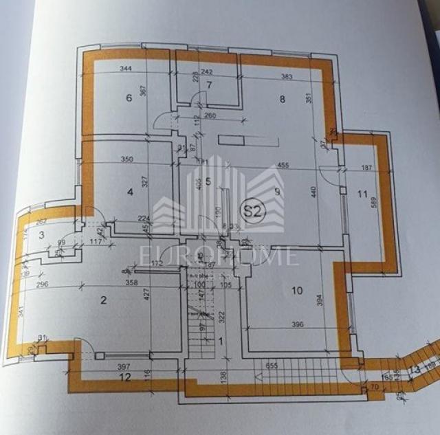 Wohnung Jelenovac, Črnomerec, 324m2