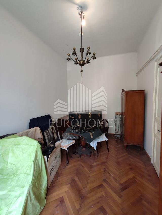 Flat Donji grad, Donji Grad, 84m2