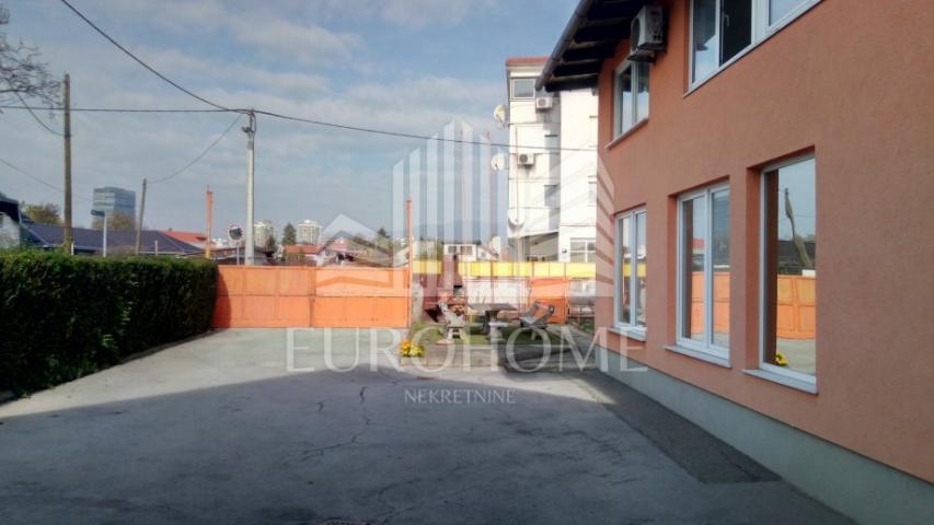 Business premise Trnje, 482m2