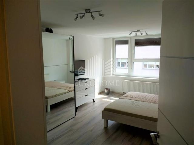 Wohnung Donji grad, Donji Grad, 85m2