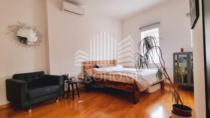 Wohnung Donji grad, Donji Grad, 109m2