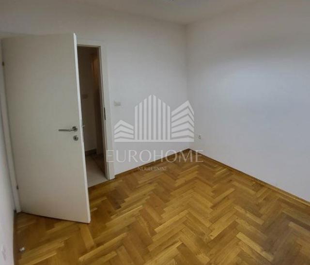 Flat Centar, Zaprešić, 70m2