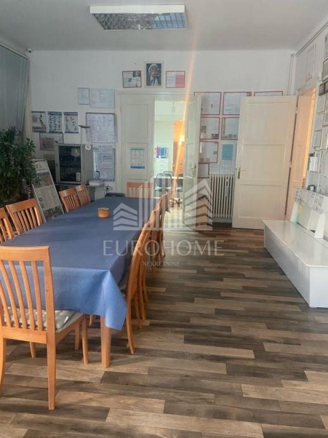 Wohnung Donji grad, Donji Grad, 186m2