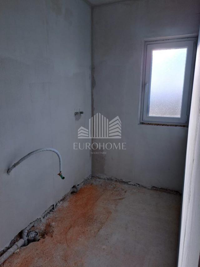 NOVOGRADNJA, Murvica kuća sa bazenom 256m2, 1835€/m2