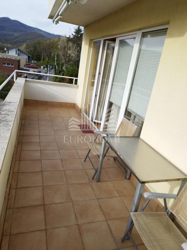 Flat Šestinski vrh, Podsljeme, 82m2