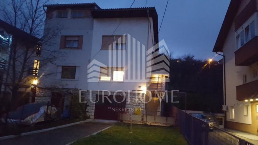 House Gračani, Podsljeme, 250m2