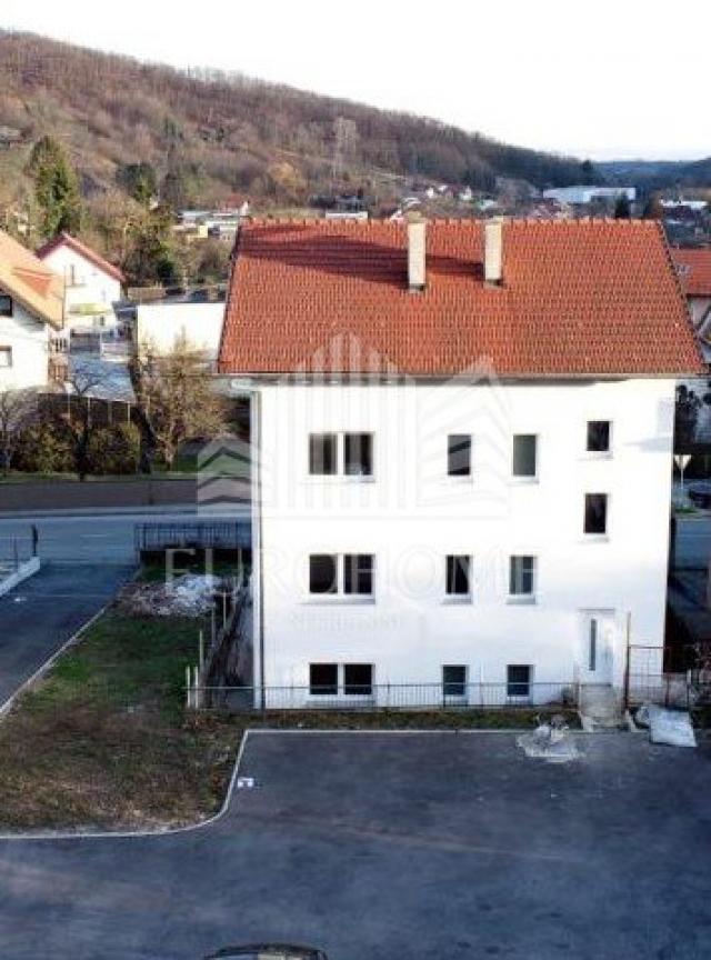 Wohnung Gračani, Podsljeme, 300m2