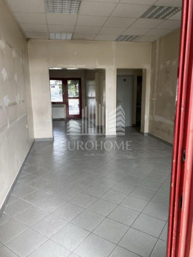 Business premise Centar, Zaprešić, 35m2