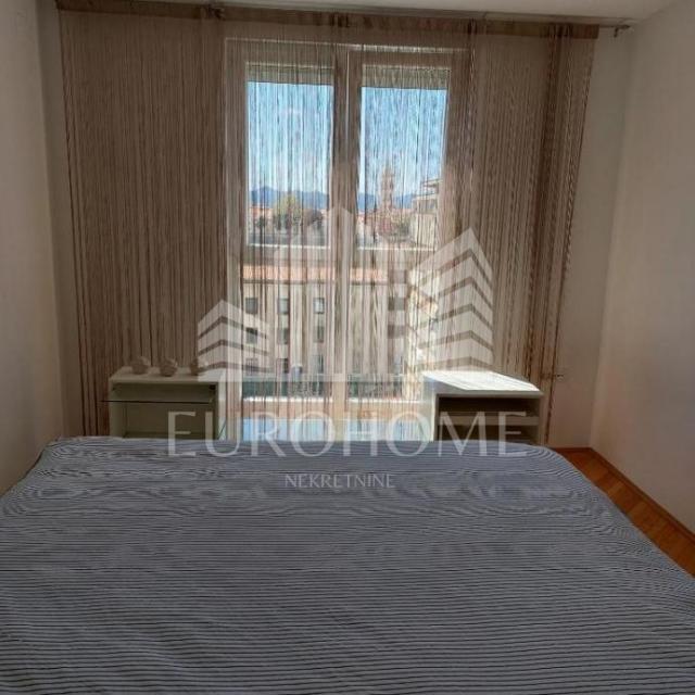 Flat Branimirova Obala, Zadar, 81m2