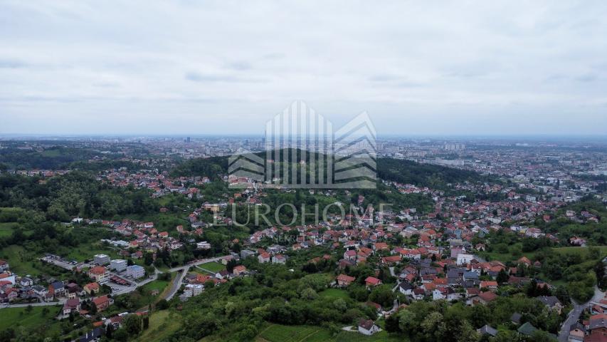 GRAĐEVINSKO ZEMLJIŠTE 148€/m2 - Gornje Vrapče 4193 m2 - prilika za investiciju