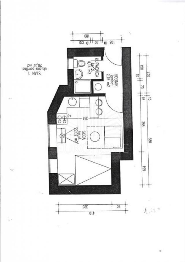 Centar, dvoetažni stan 137m2, 3 apartmana