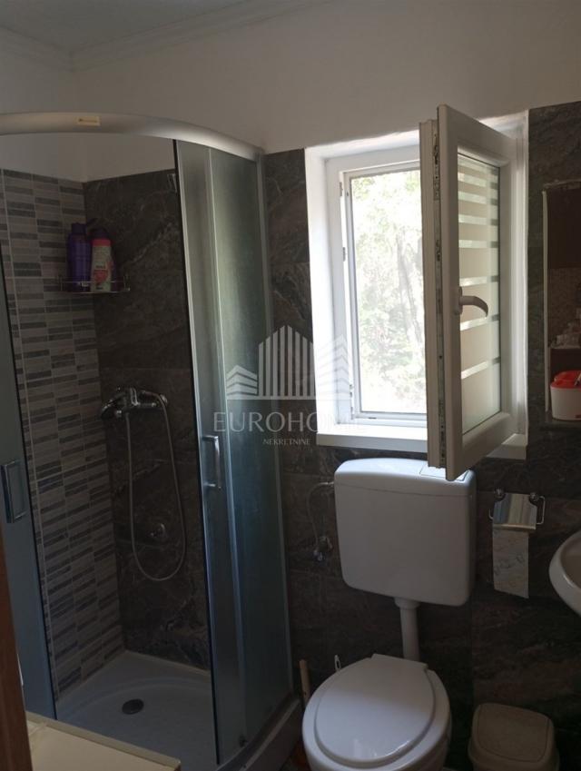 PRIDRAGA, Novigrad, kuća s bazenom 122m2