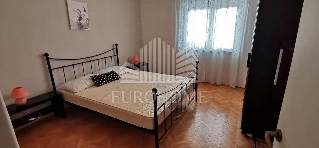 Zadar, Stanovi 285m2 u top stanju