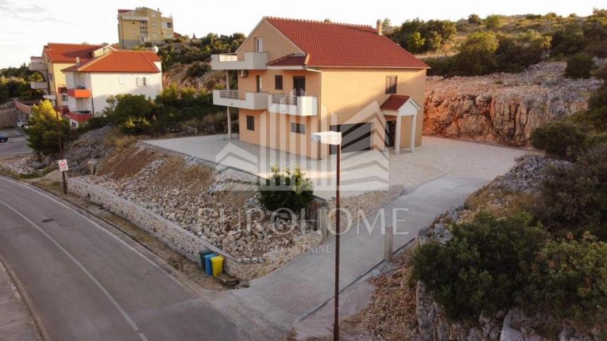 House Meterize, Šibenik, 360m2