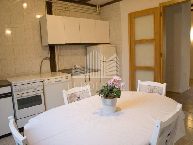 Wohnung Donji grad, Donji Grad, 140m2