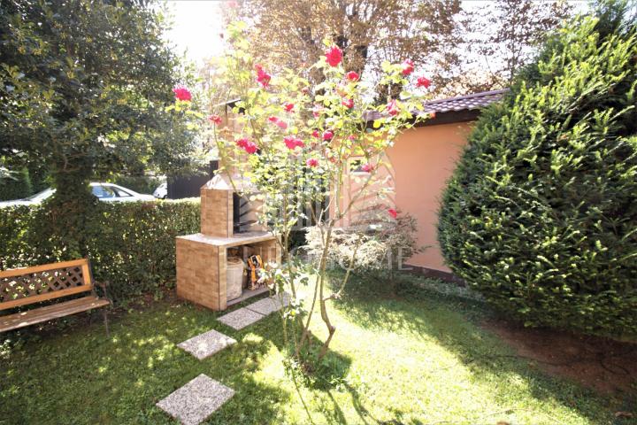 Flat Maksimir, 150m2