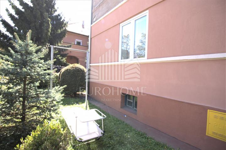 Flat Maksimir, 150m2