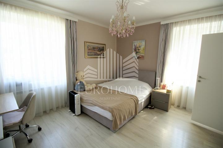 Flat Maksimir, 150m2