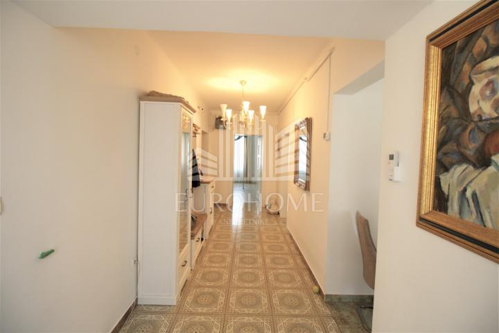 Flat Maksimir, 150m2