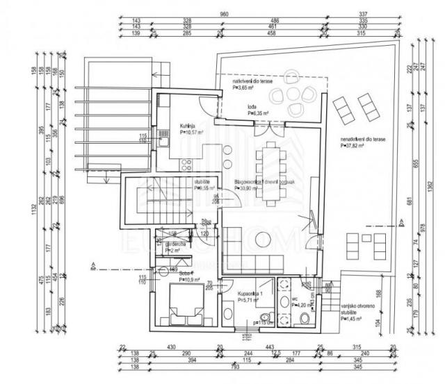 Privlaka, Sabunike, villa 285m2 s bazenom, konobom, wellnessom i teretanom