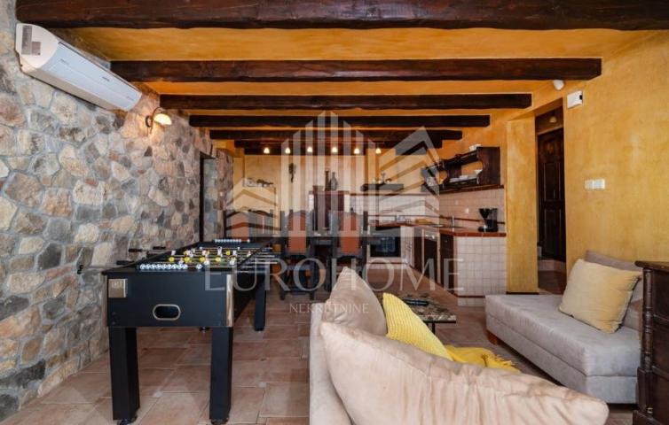 House Sabunike, Privlaka, 285m2