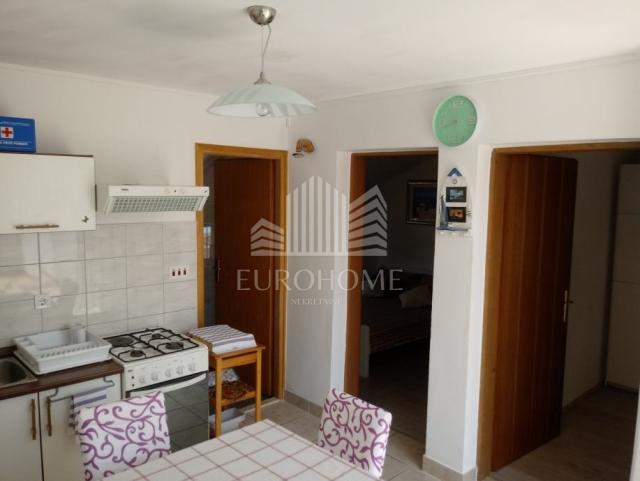 Privlaka, Sabunike, kuća s 2 apartmana 100 m2