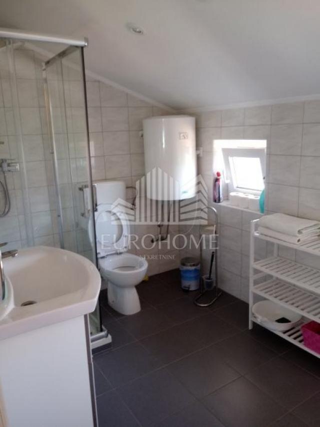 Privlaka, Sabunike, kuća s 2 apartmana 100 m2